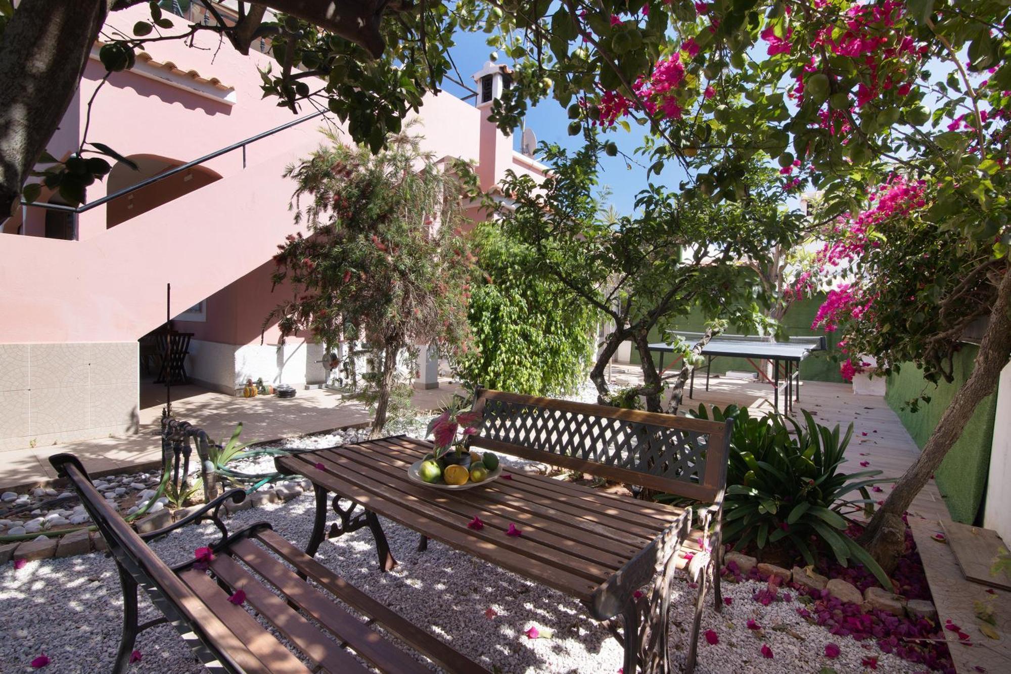 Apartment J R Dream House *