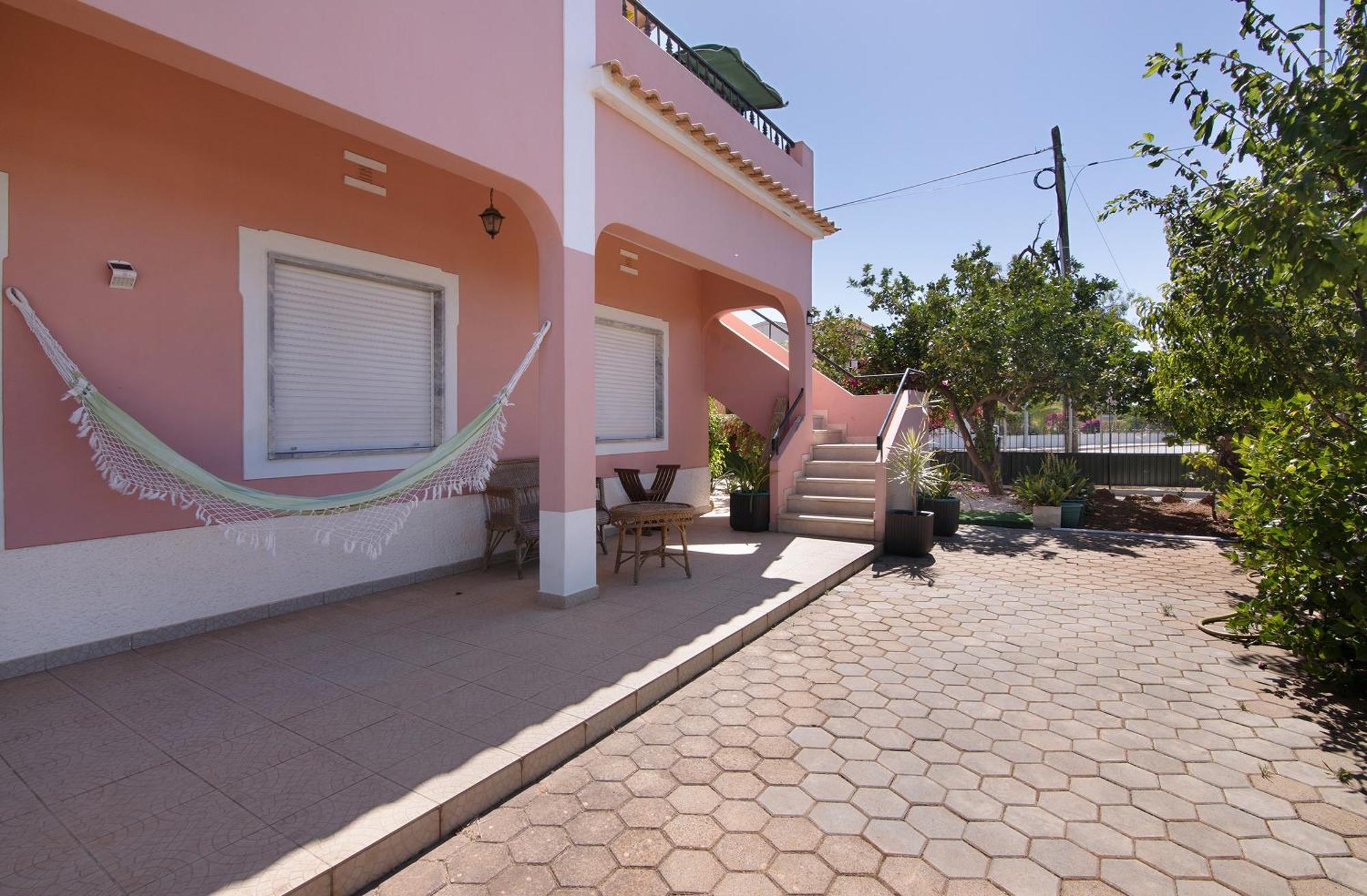 Apartment J R Dream House *